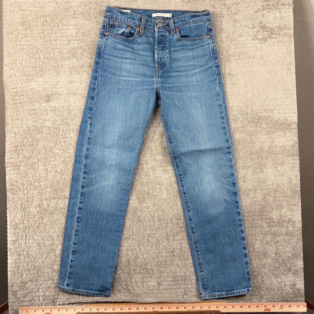 Levis Wedgie Straight Jeans Womens 26 Blue High Rise Button Fly‎ 34964-0073